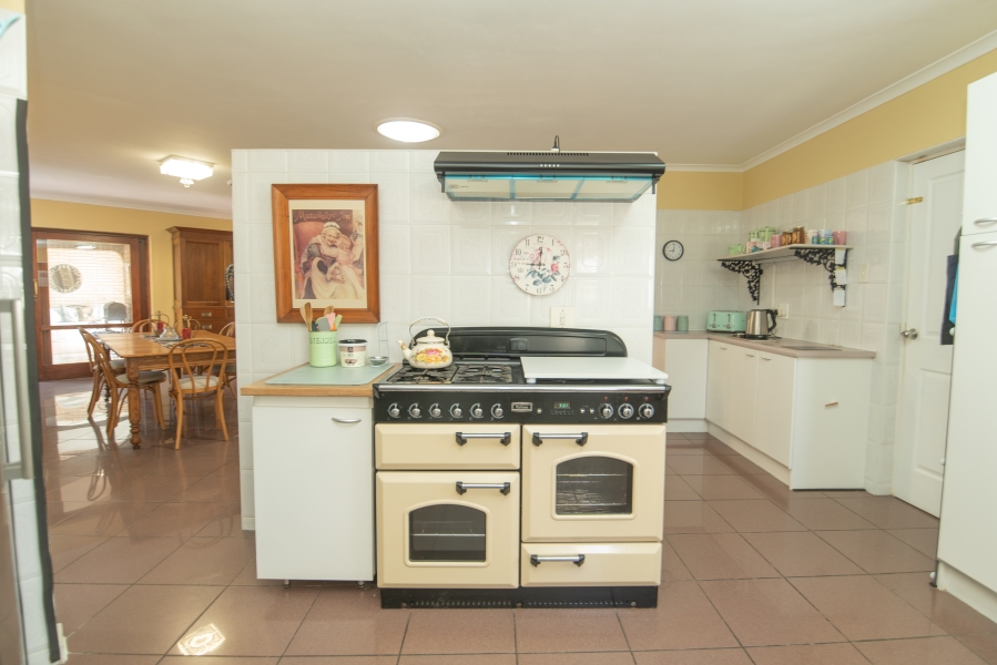 3 Bedroom Property for Sale in Summerstrand Eastern Cape